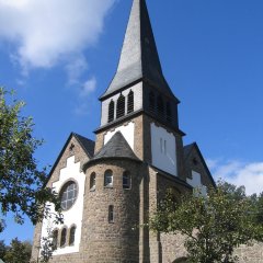 Kirche Berglangenbach