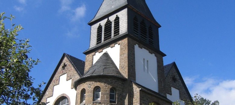 Kirche Berglangenbach
