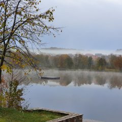 Wasserdunst im Herbst