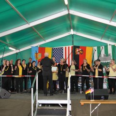 Der Meisterchor Fohren-Linden gibt ein Konzert im Festzelt