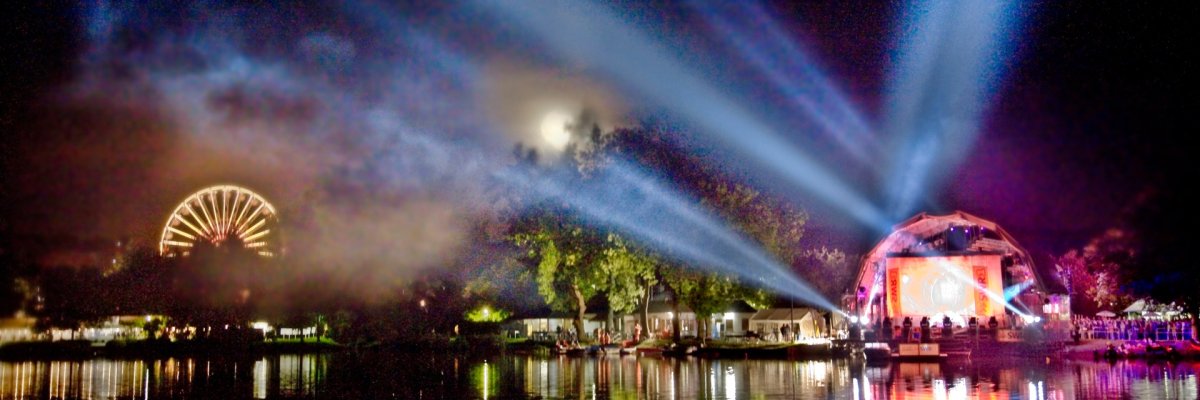 Veranstaltung am Weiher Feuerwerk am Stadtweiher Baumholder