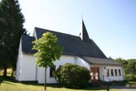 Außenansicht der Kirche in Ruschberg