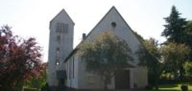 Außenansicht der Kirche in Ruschberg