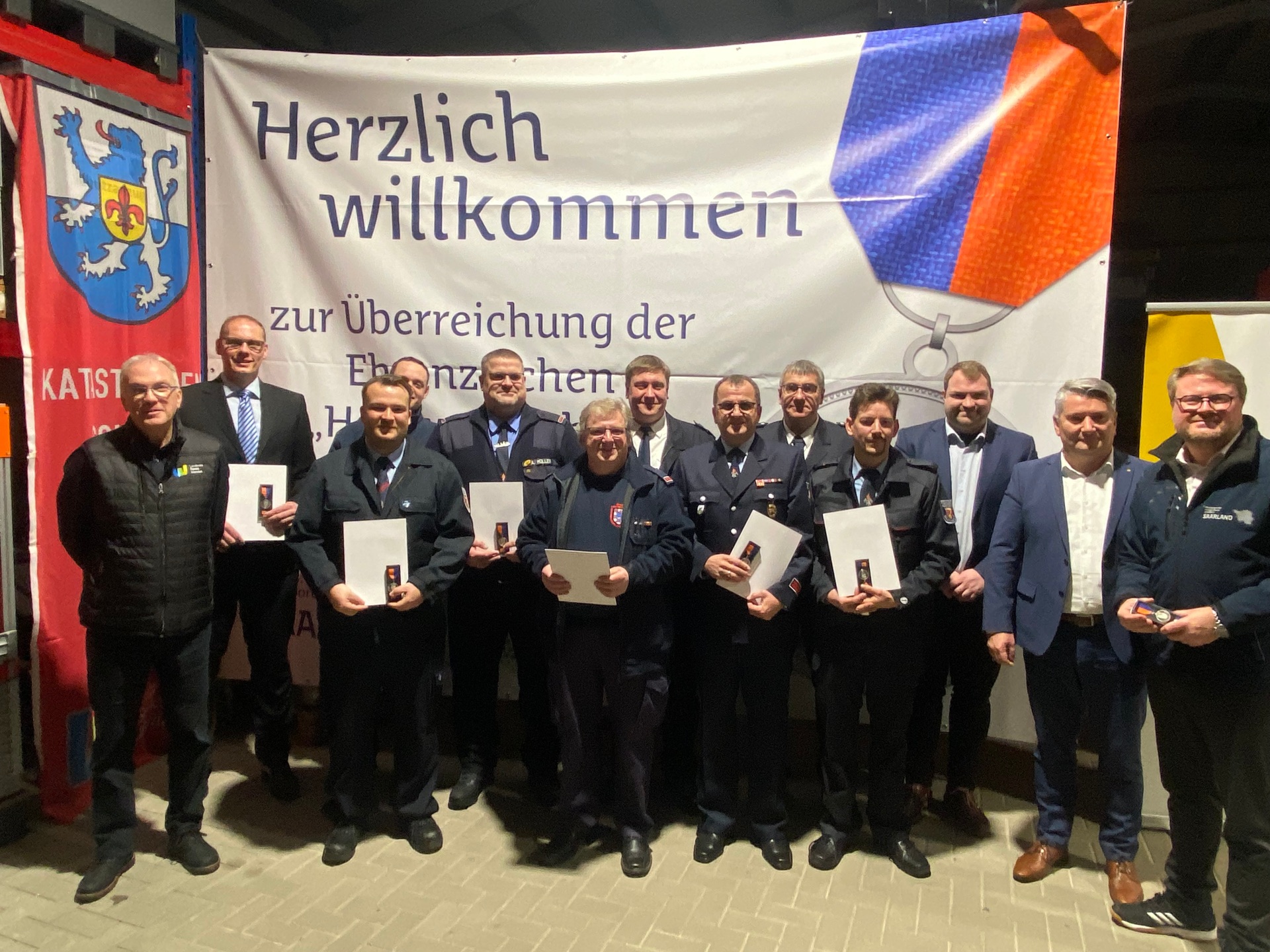 Gruppenbild Freiwilligen Feuerwehr