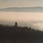 Burg Lichtenberg im Nebel