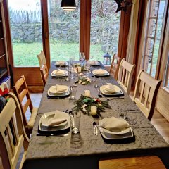 Ferienhaus Blockhaus in Eckersweiler Esszimmerbereich - weihnachtlich Ferienhaus Blockhaus in Eckersweiler Esszimmerbereich - weihnachtlich