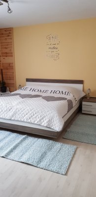 Ferienwohnung Pfötchen in Mettweiler Schlafzimmer