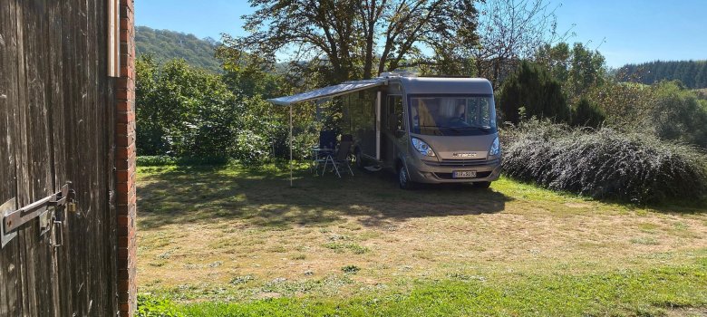 Wohnmobil auf dem Stellplatz Falkennest